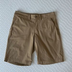Lululemon Commission Classic-Fit Short 9” Warpstreme